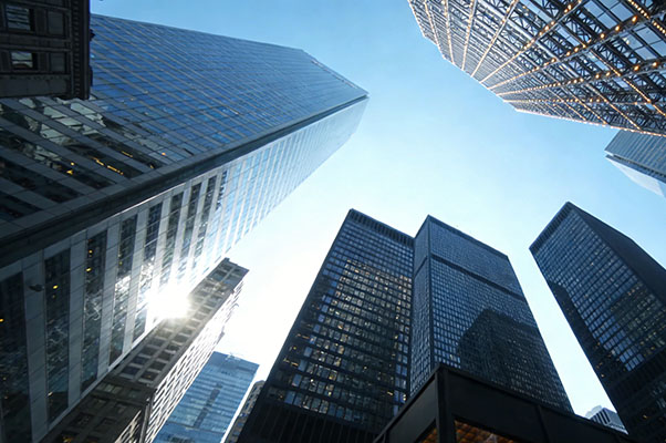 中央空调机组解析：从氟系统到水系统，不同技术路线赋能不同建筑场景